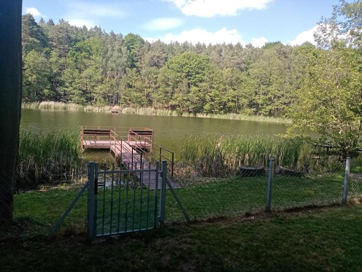Urokliwy Domek Nad Brzegiem Jeziora Lubiatow  Экстерьер фото
